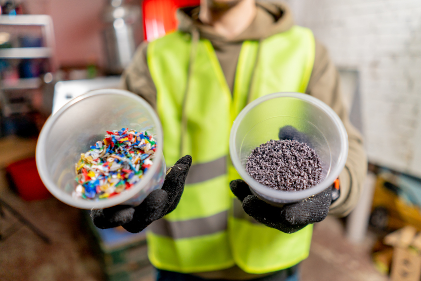 商標登録区分の第17類：ゴム・プラスチック・絶縁材など〔2025年最新版〕