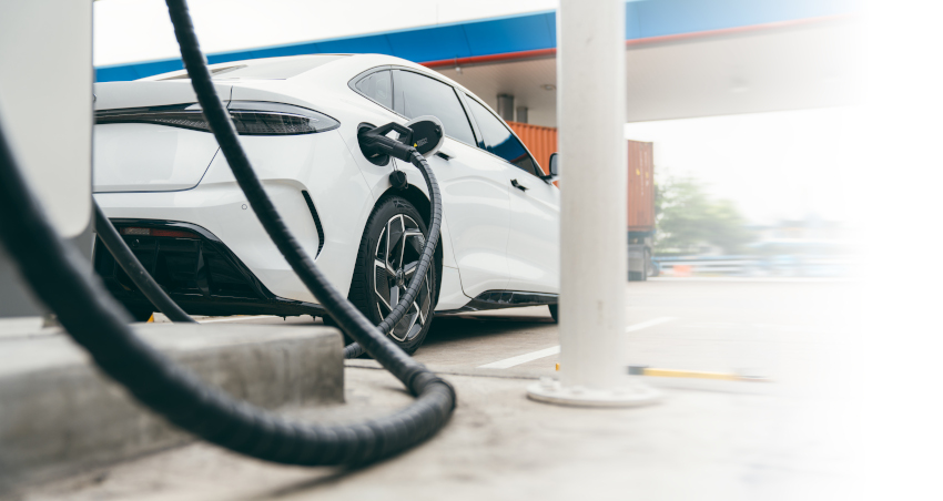 水素社会への10年戦争：トヨタ自動車による燃料電池車特許開放のその後